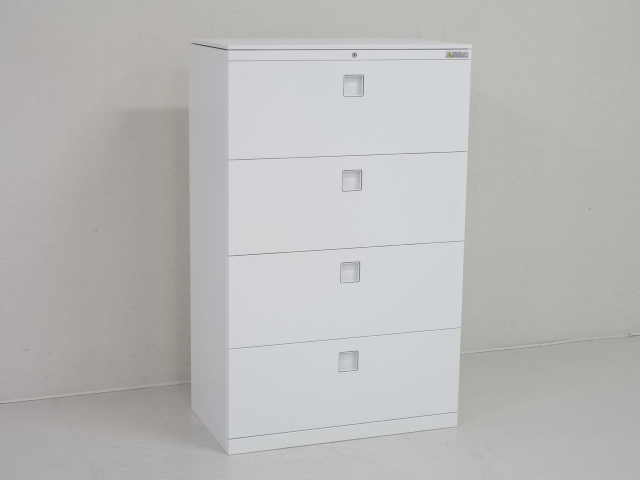 �傫�ȏ��i�摜