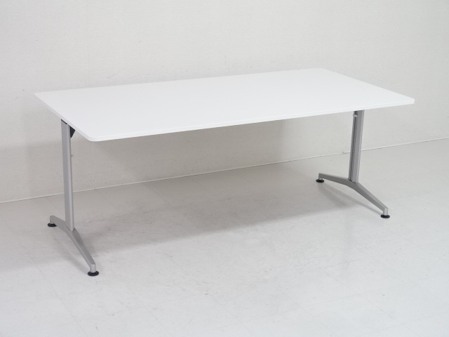 �傫�ȏ��i�摜