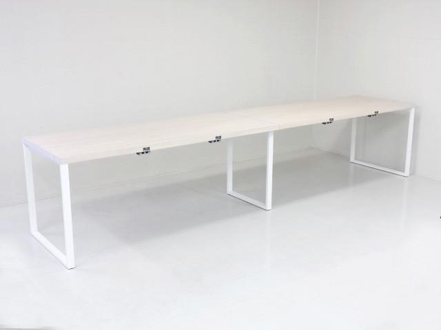 ハイテーブル（Ｈ１００ｃｍタイプ／電源コンセント付き） T-32010 商品写真：オカムラ