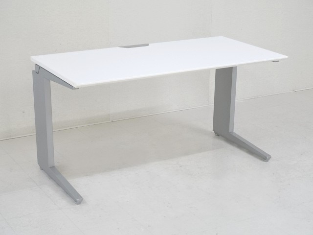 V[Y D-33896