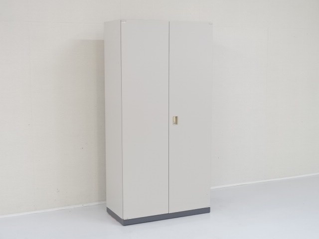 両開き書庫(H5cmベース付) K-37078 商品写真:コクヨ