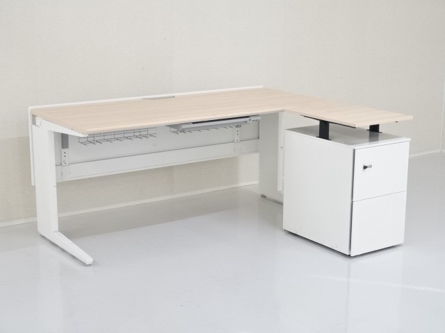 �傫�ȏ��i�摜