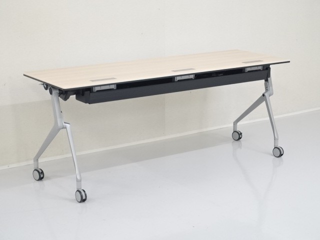 �傫�ȏ��i�摜