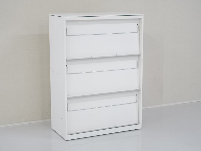 �傫�ȏ��i�摜