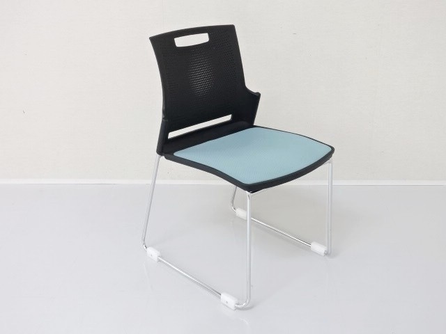 ミーティングチェア MC-37239 商品写真:オカムラ