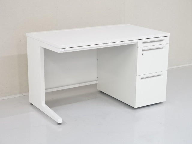 �傫�ȏ��i�摜