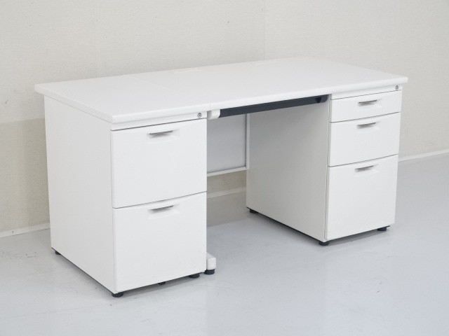 �傫�ȏ��i�摜