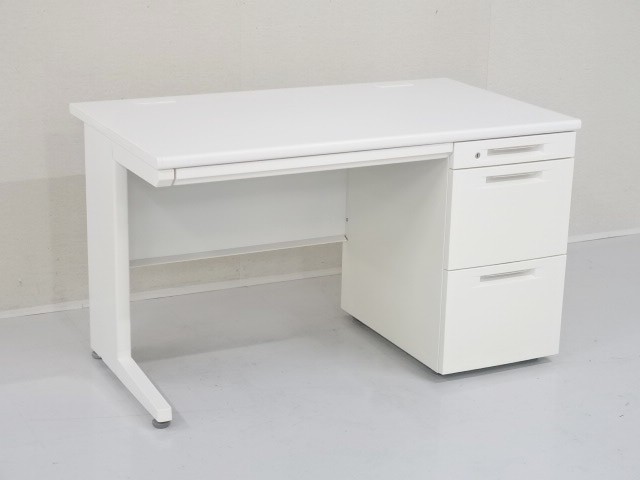 �Б��f�X�N D-37414 ���i�ʐ^�F�I�J����