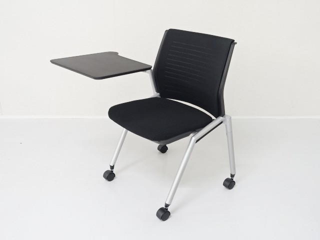 �傫�ȏ��i�摜