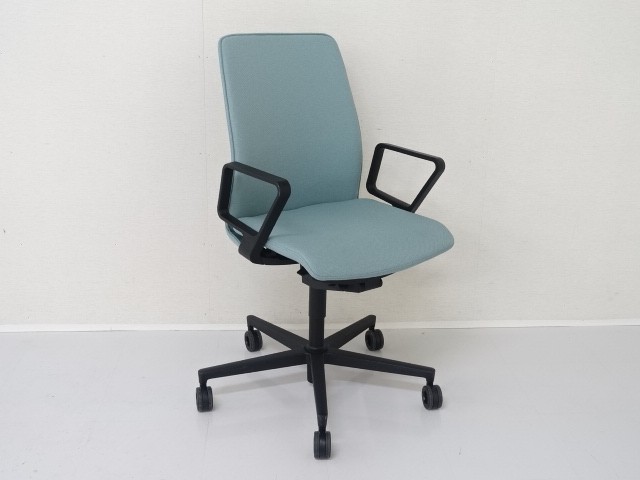 �傫�ȏ��i�摜