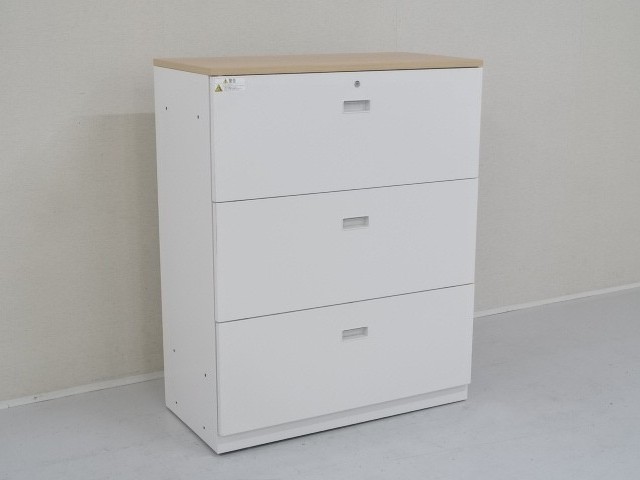 �傫�ȏ��i�摜