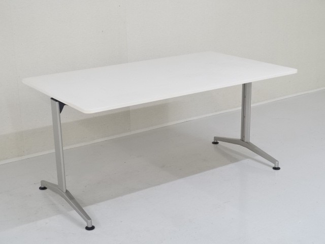 �傫�ȏ��i�摜