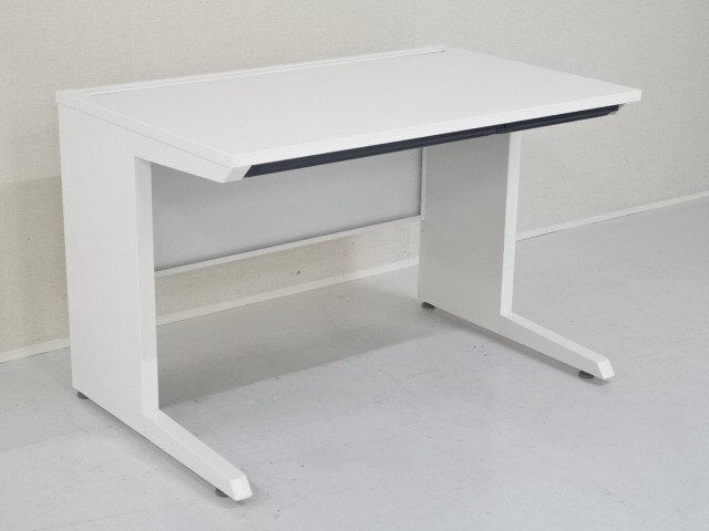 �����V���[�Y D-37677