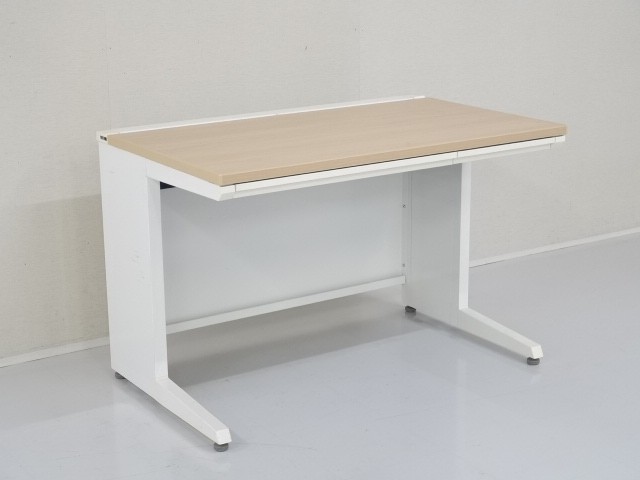 �傫�ȏ��i�摜