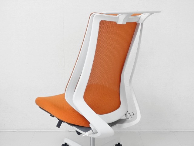 中古|コクヨ|デュオラ (Duora)|OAチェアー・事務椅子・PCチェア・オフィスチェア|OC-32195|オフィス家具の販売・通販サイト 楽市