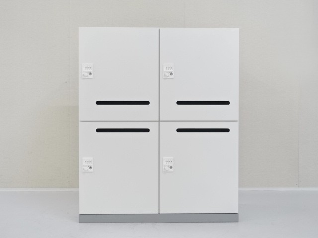 【中古】INABA スリムロッカー　型番不明 中古】INABA スリムロッカー 型番不明