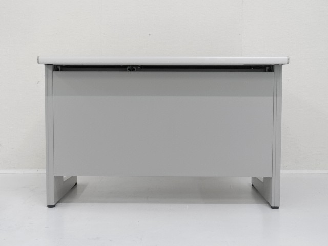 中古｜内田洋行｜フィード｜平デスク（天板厚3．2cm／幕板高さ48  